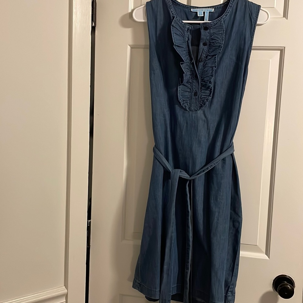 Draper James Sleeveless Chambray Dress